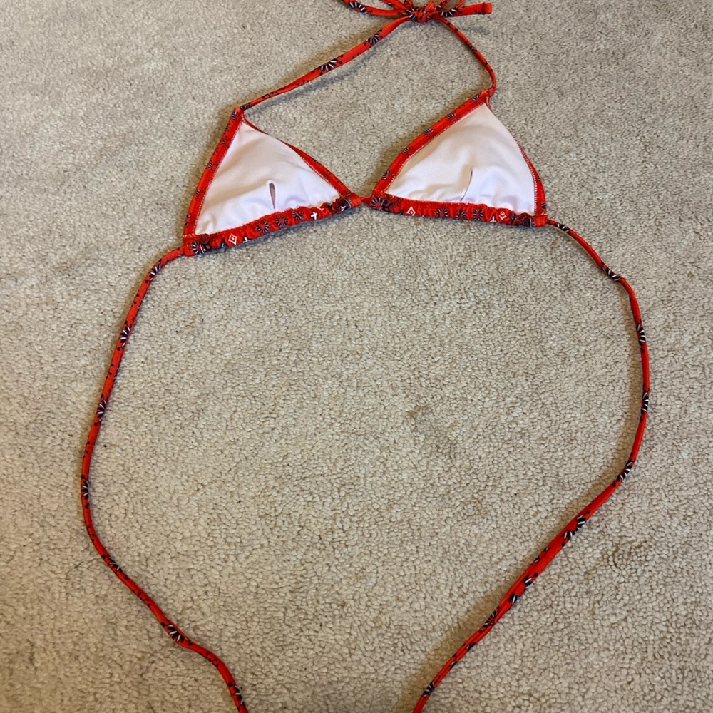 Bikini set!! - Picture 3 of 3